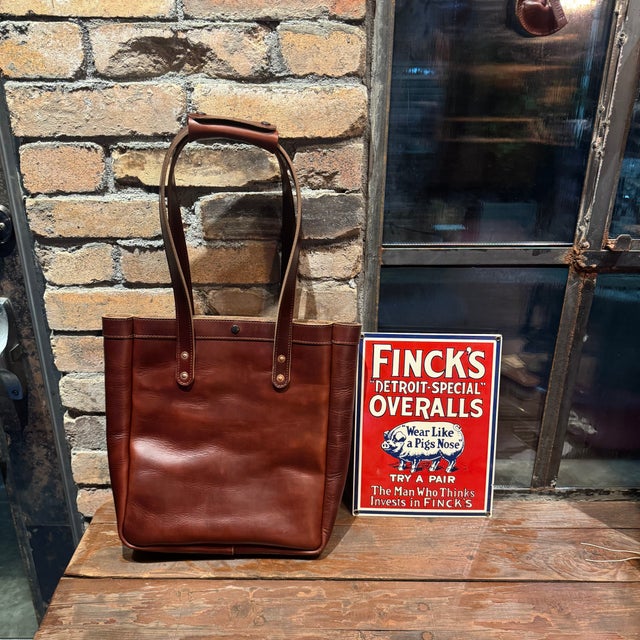 小物 BUTCHER CUSTOM LEATHER WORKS. BUTCHER CUSTOM LEATHER WORKS.