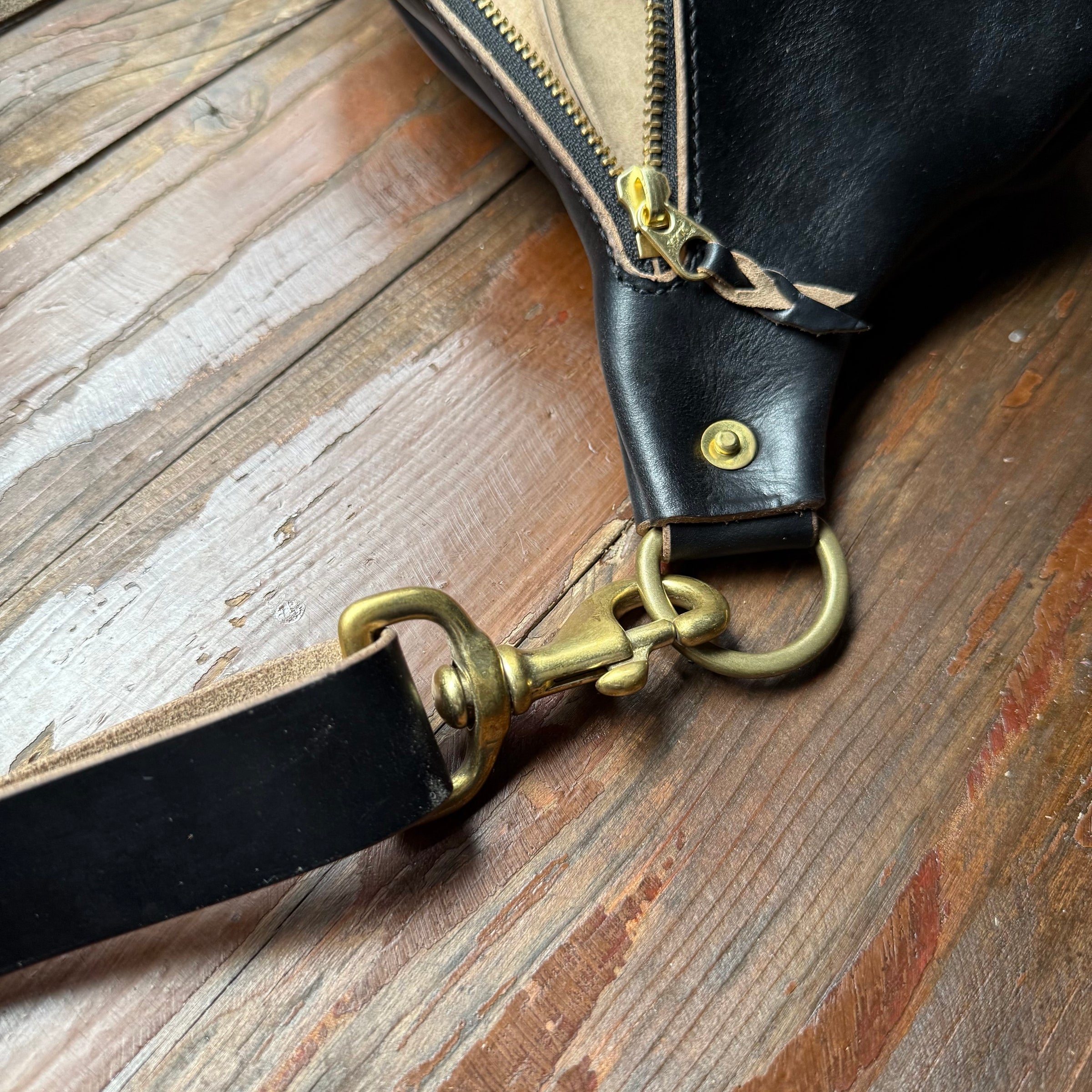 Fanny pack | BUTCHER CUSTOM LEATHER WORKS.