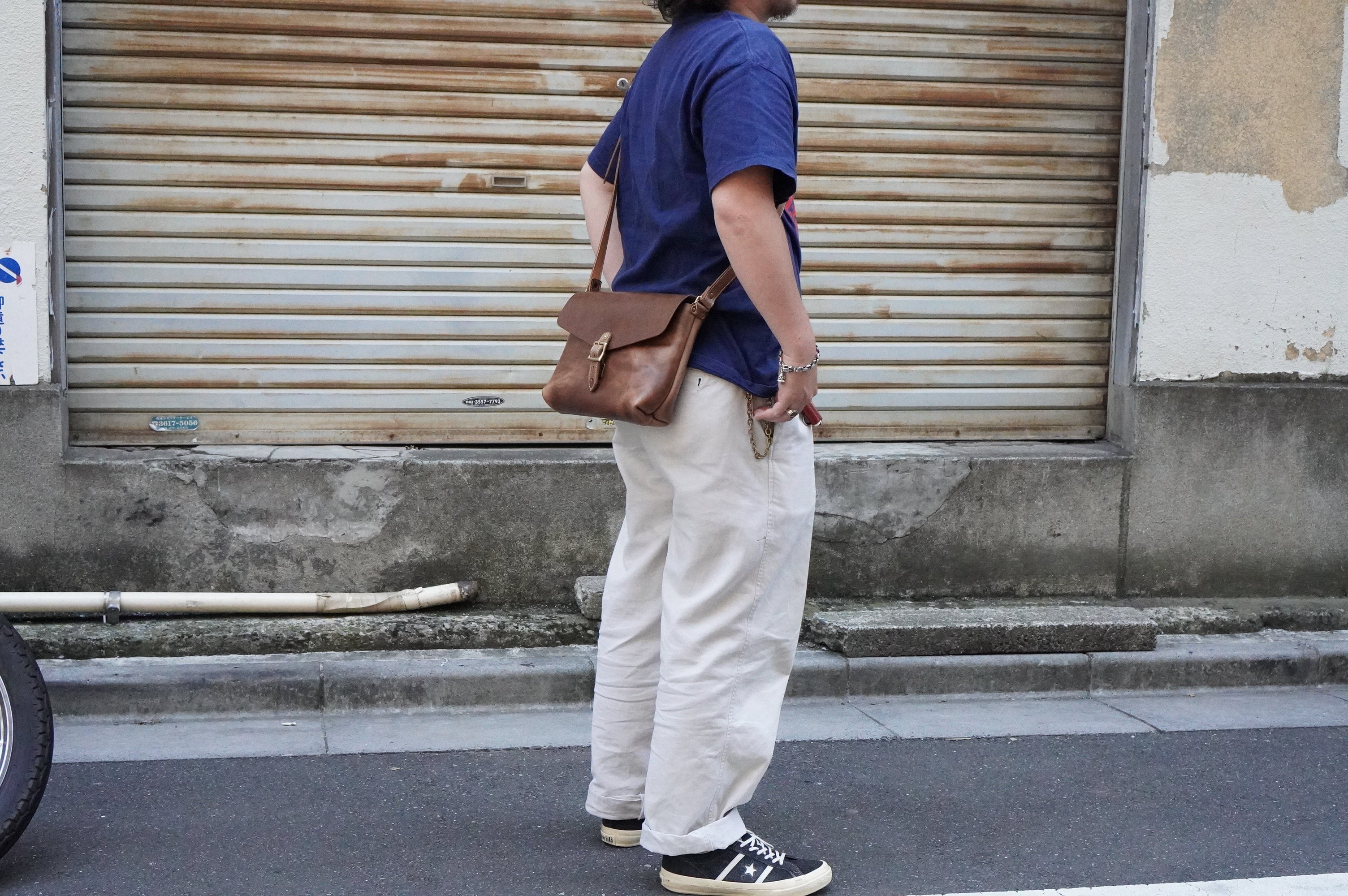 Large Classic belt shoulder | BUTCHER CUSTOM LEATHER WORKS.