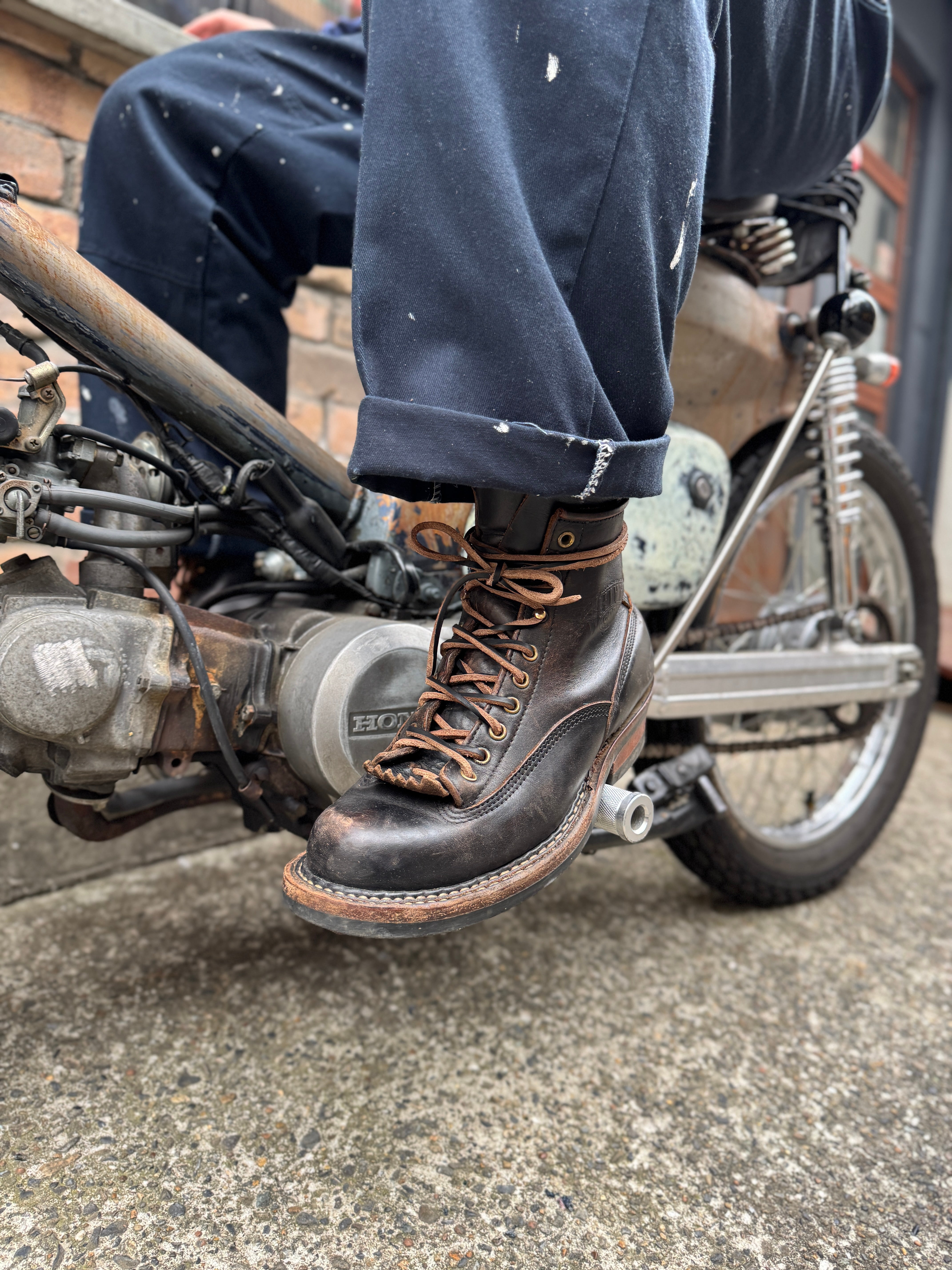 ホーム | BUTCHER CUSTOM LEATHER WORKS.