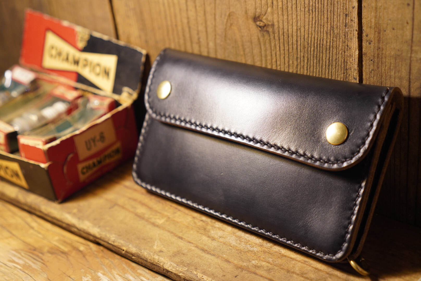BUTCHER CUSTOM LEATHER WORKS ボックスコインケース 小物